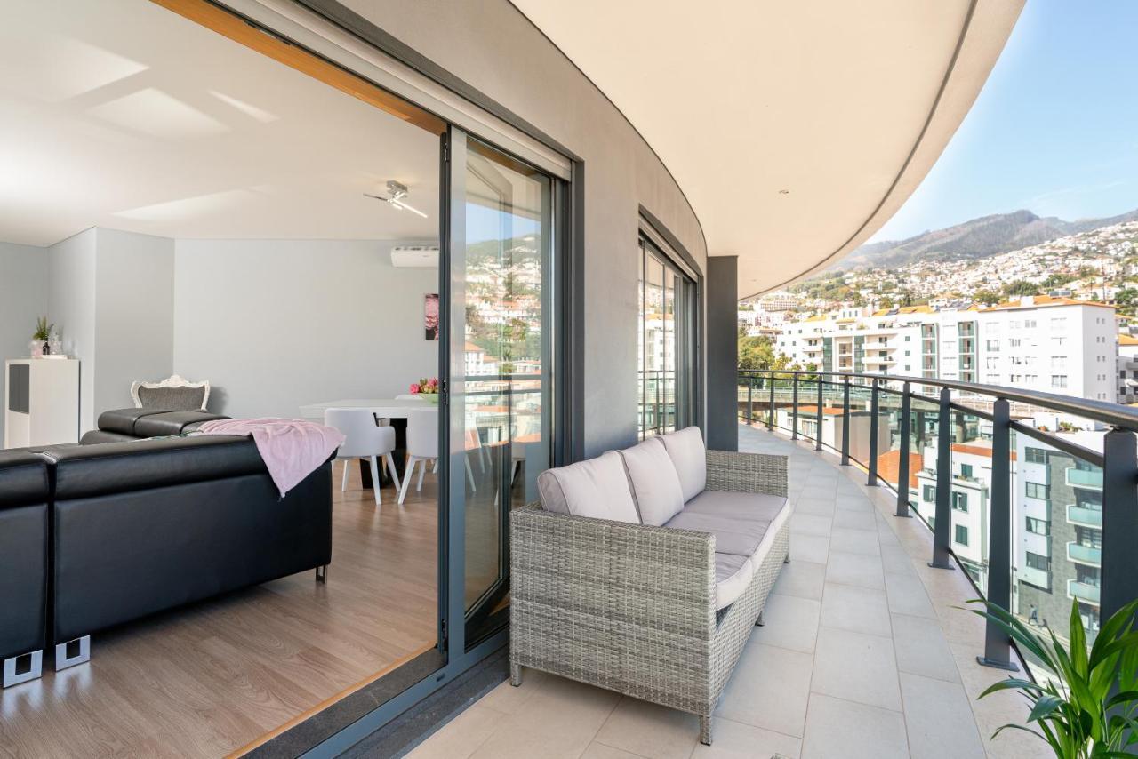 Luxurious Apartment Funchal - Casa Valentina - Rent2U, Lda Екстериор снимка